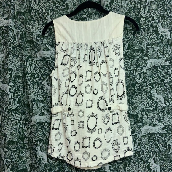 Anthropologie Top - Picture 2 of 4